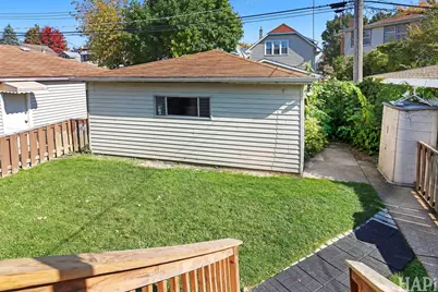 5337 N Linder Avenue, Chicago, IL 60630 - Photo 23