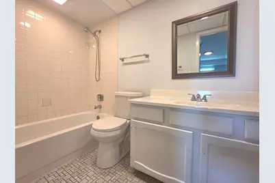 350 Plum Creek Drive #406, Wheeling, IL 60090 - Photo 13