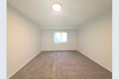 350 Plum Creek Drive #406, Wheeling, IL 60090 - Photo 11