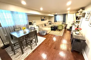 7536 Kildare Ave, Skokie, IL 60076 - Photo 11