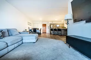 9864 W Leland Ave, Schiller Park, IL 60176 - Photo 15