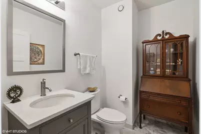 807 Davis Street #1806, Evanston, IL 60201 - Photo 3