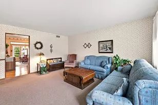 10319 S 82nd Ave, Palos Hills, IL 60465 - Photo 5