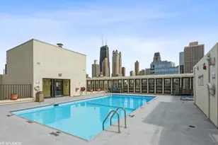 1 E Scott St, Chicago, IL 60610 - Photo 11
