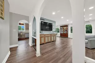 1441 Holland Pl, Downers Grove, IL 60515 - Photo 11