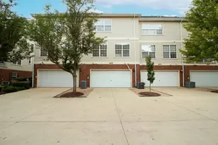 605 Pheasant Trail, Saint Charles, IL 60174 - Photo 13