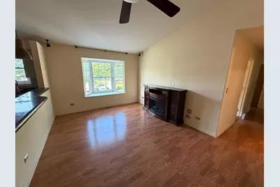 156 W Golf Road #C, Libertyville, IL 60048 - Photo 13
