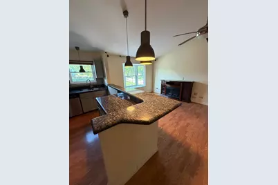 156 W Golf Road #C, Libertyville, IL 60048 - Photo 5