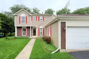 95 Southfield Dr, Vernon Hills, IL 60061 - Photo 1