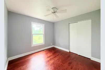 95 Southfield Drive, Vernon Hills, IL 60061 - Photo 17