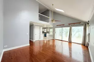 95 Southfield Dr, Vernon Hills, IL 60061 - Photo 13