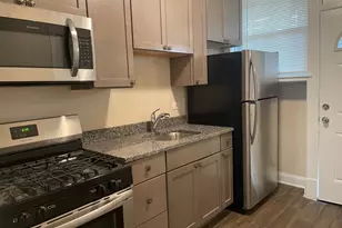 2540 W Thorndale Ave, Chicago, IL 60659 - Photo 5