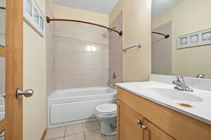 1469 E 69th St, Chicago, IL 60637 - Photo 11