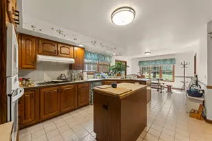 730 Cambridge Pl, Sycamore, IL 60178 - Photo 5