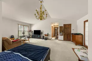 730 Cambridge Pl, Sycamore, IL 60178 - Photo 9