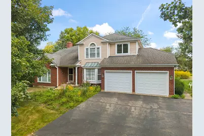 730 Cambridge Place, Sycamore, IL 60178 - Photo 1