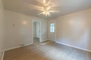 510 N High St, Lacon, IL 61540 - Photo 9