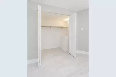 1130 S Sacramento Boulevard, Chicago, IL 60612 - Photo 21