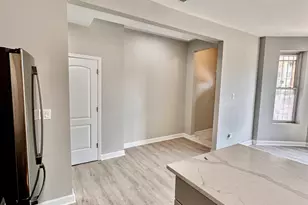 1130 S Sacramento Blvd, Chicago, IL 60612 - Photo 13