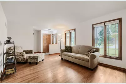 16931 82nd Avenue, Tinley Park, IL 60477 - Photo 5