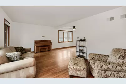 16931 82nd Avenue, Tinley Park, IL 60477 - Photo 3