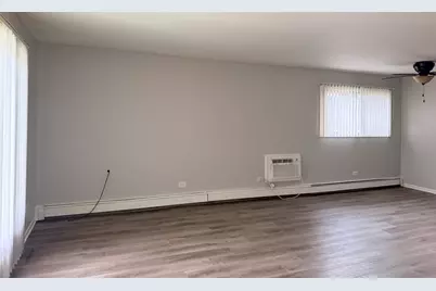 11130 S Columbus Drive #2S, Worth, IL 60482 - Photo 3