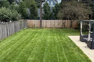 1619 Florence Ave, Evanston, IL 60201 - Photo 13