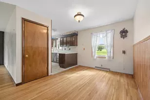 208 S Anderson Rd, New Lenox, IL 60451 - Photo 5