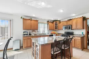 181 Maryview Pkwy, Matteson, IL 60443 - Photo 5