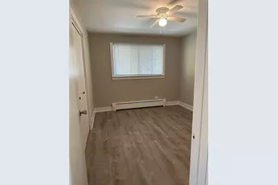 7645 S Roberts Road, Bridgeview, IL 60455 - Photo 13