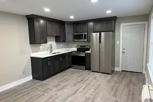 7645 S Roberts Rd, Bridgeview, IL 60455 - Photo 19