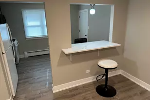 7645 S Roberts Rd, Bridgeview, IL 60455 - Photo 17