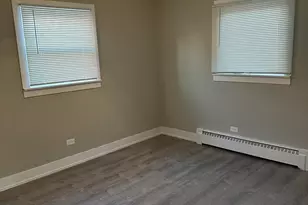 7645 S Roberts Rd, Bridgeview, IL 60455 - Photo 25