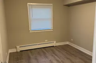 7645 S Roberts Rd, Bridgeview, IL 60455 - Photo 23