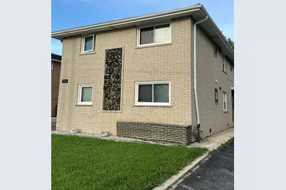 7645 S Roberts Road, Bridgeview, IL 60455 - Photo 1
