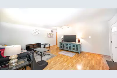 303 Macgregor Road, Lockport, IL 60441 - Photo 17