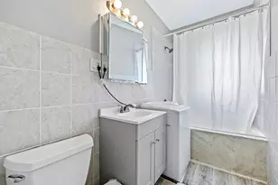 6457 N California Ave, Chicago, IL 60645 - Photo 19
