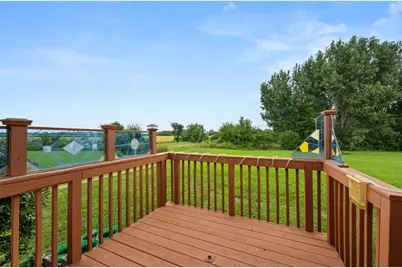 1350 Ridge Drive, Sycamore, IL 60178 - Photo 5