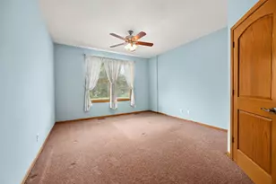 1350 Ridge Dr, Sycamore, IL 60178 - Photo 17