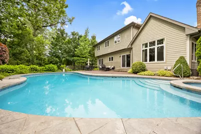 331 Brookside Circle, Wheaton, IL 60187 - Photo 49
