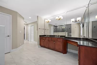 331 Brookside Circle, Wheaton, IL 60187 - Photo 31
