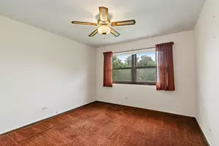 1105 Beachcomber Dr, Schaumburg, IL 60193 - Photo 21