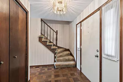 1105 Beach Comber Drive, Schaumburg, IL 60193 - Photo 3