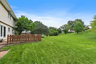 1105 Beachcomber Dr, Schaumburg, IL 60193 - Photo 25