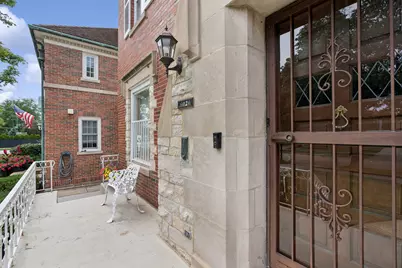 6026 N Forest Glen Avenue, Chicago, IL 60646 - Photo 3