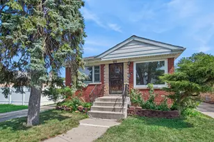 1029 Eastern Ave, Bellwood, IL 60104 - Photo 1