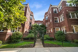 1629 W North Shore Dr, Chicago, IL 60626 - Photo 1