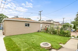 1232 S 51st Ave, Cicero, IL 60804 - Photo 13