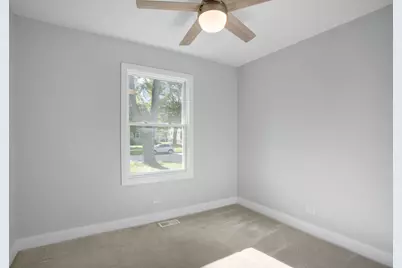 1113 S Gables Boulevard, Wheaton, IL 60189 - Photo 15