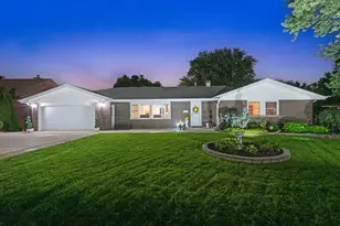 2614 Lauderdale Ct, McHenry, IL 60051 - Photo 59